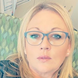 Meet your Posher, Marci